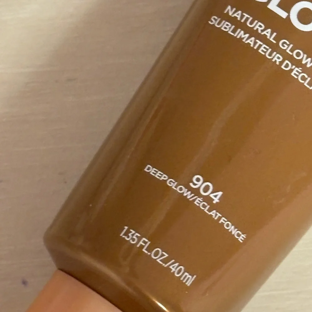 NWOT L’Oreal Paris True Match Lumi Glotion Natural Glow Enhancer - 1.35 fl oz
